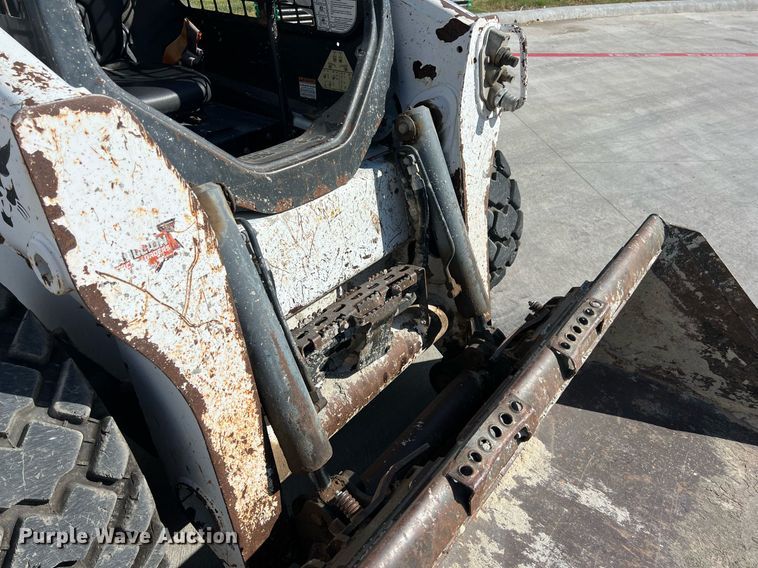 image for item EJ3030 2014 Bobcat S650 skid steer loader