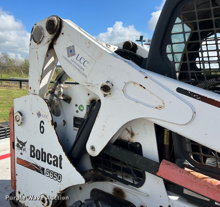 image for item EJ3030 2014 Bobcat S650 skid steer loader
