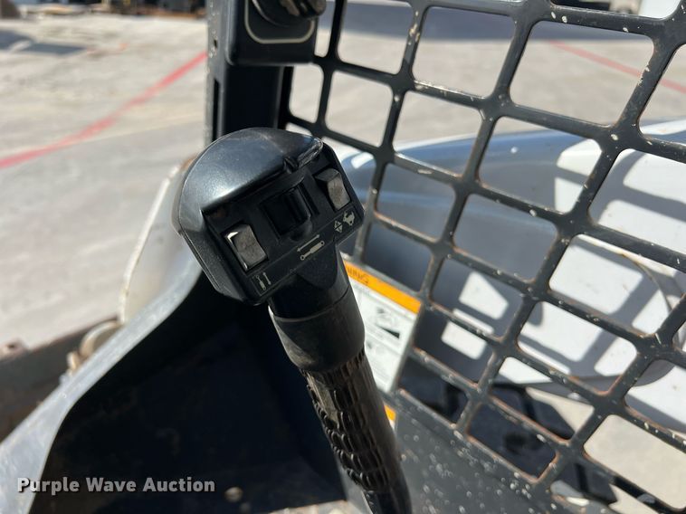 image for item EJ3030 2014 Bobcat S650 skid steer loader