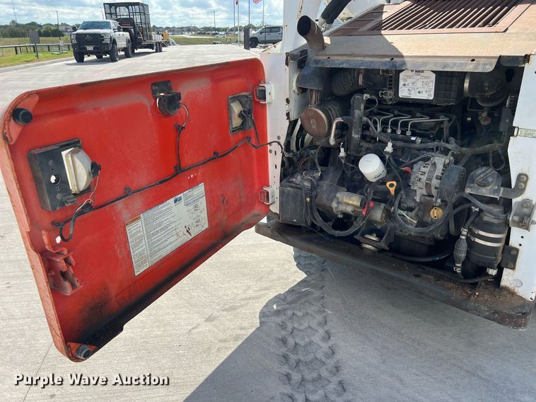 image for item EJ3030 2014 Bobcat S650 skid steer loader