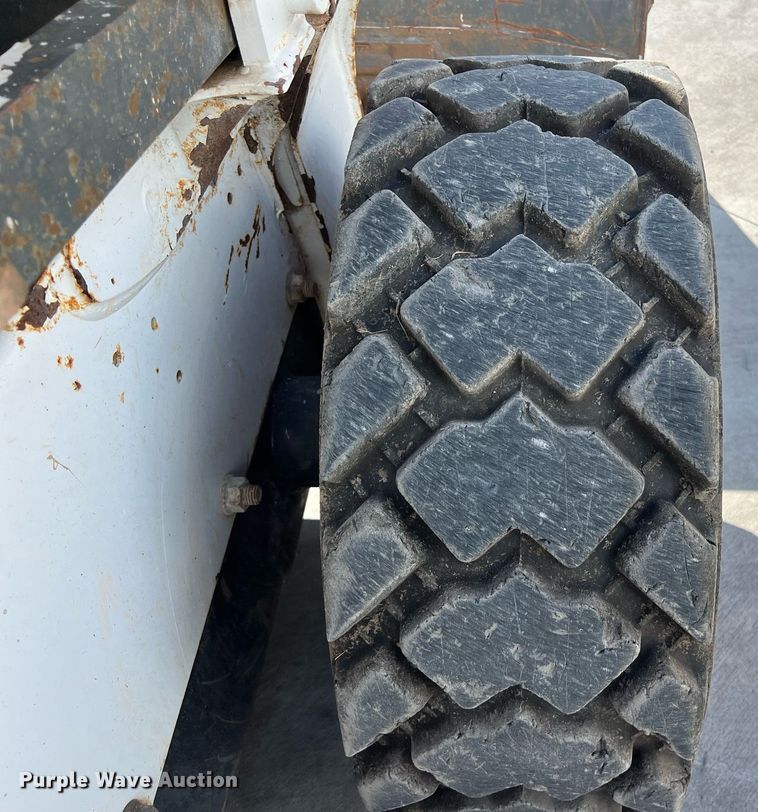 image for item EJ3030 2014 Bobcat S650 skid steer loader