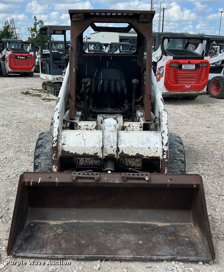 image for item EJ3031 1995 Bobcat 753 skid steer loader