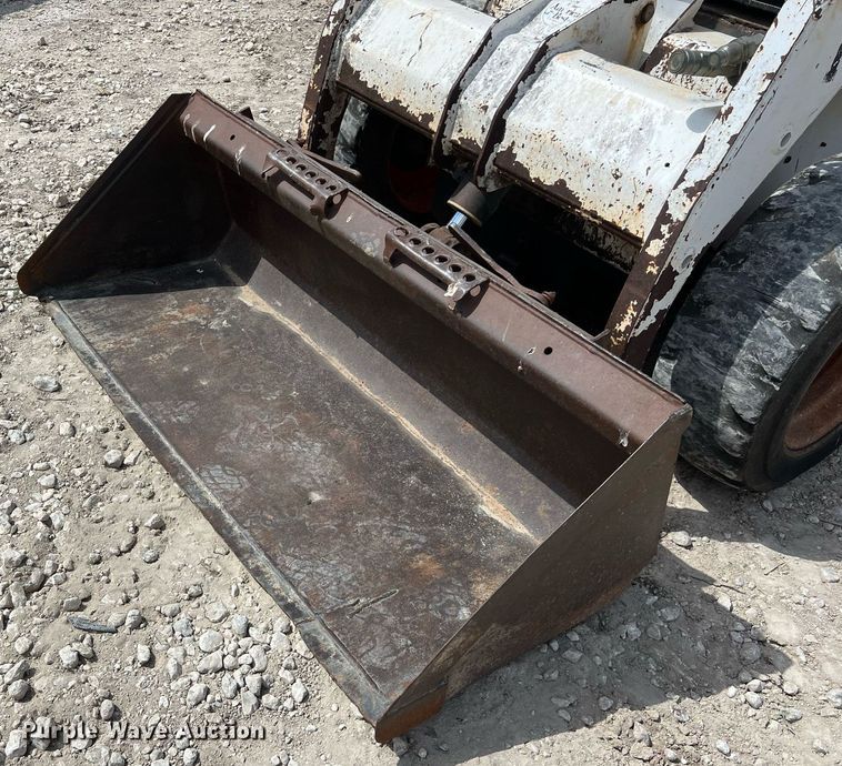 image for item EJ3031 1995 Bobcat 753 skid steer loader