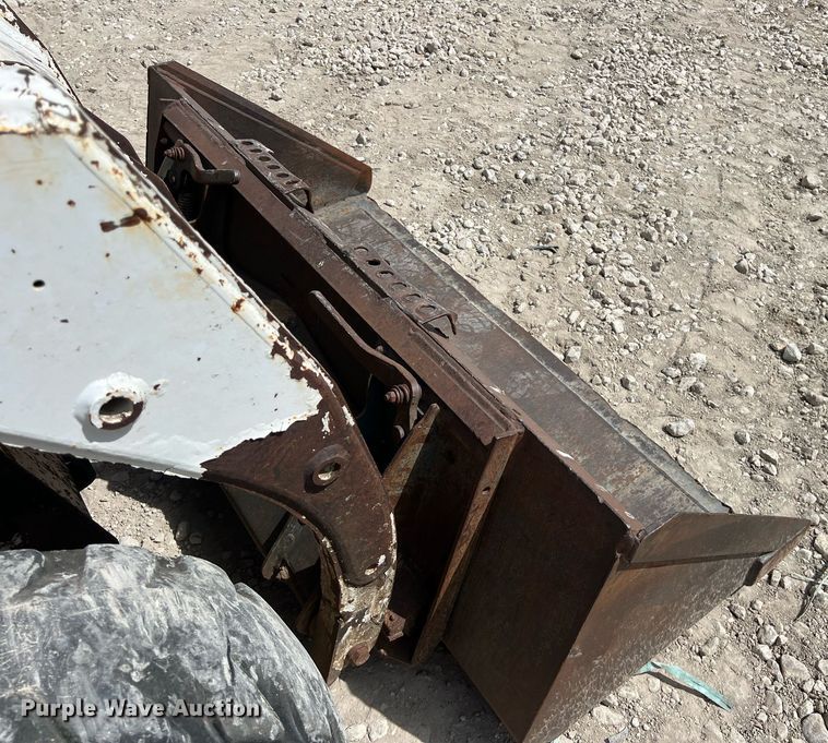 image for item EJ3031 1995 Bobcat 753 skid steer loader