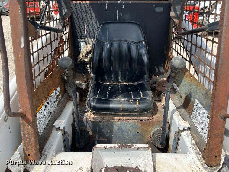 image for item EJ3031 1995 Bobcat 753 skid steer loader