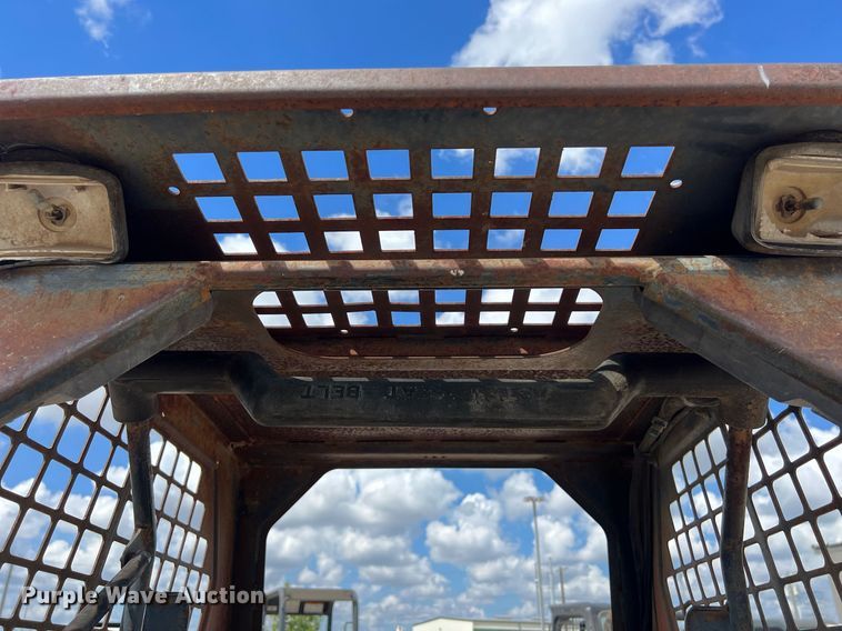 image for item EJ3031 1995 Bobcat 753 skid steer loader