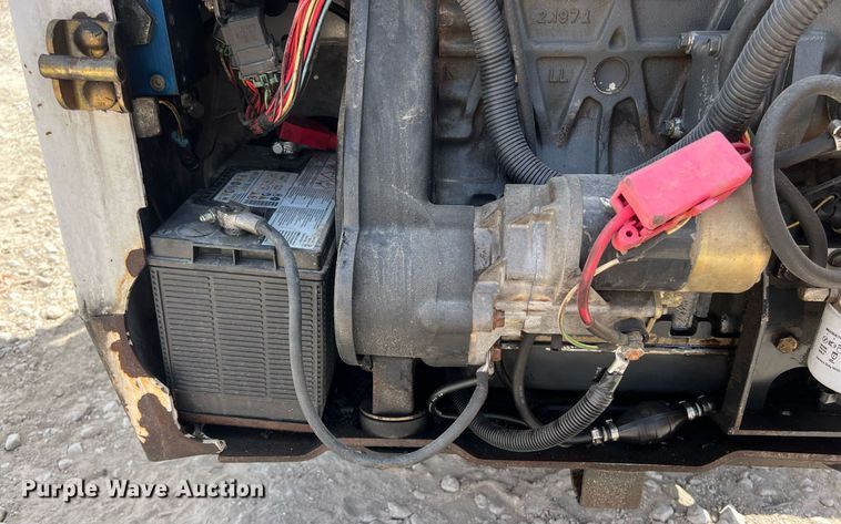 image for item EJ3031 1995 Bobcat 753 skid steer loader