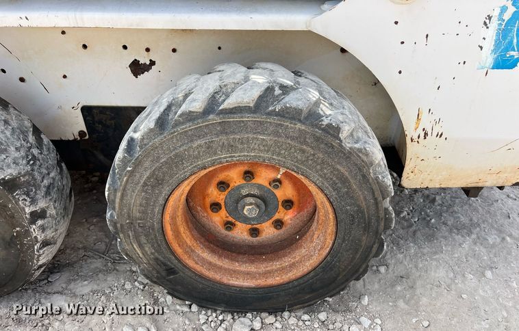 image for item EJ3031 1995 Bobcat 753 skid steer loader