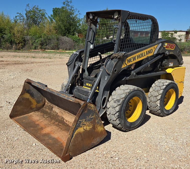 image for item EJ3061 2012 New Holland L218 skid steer loader