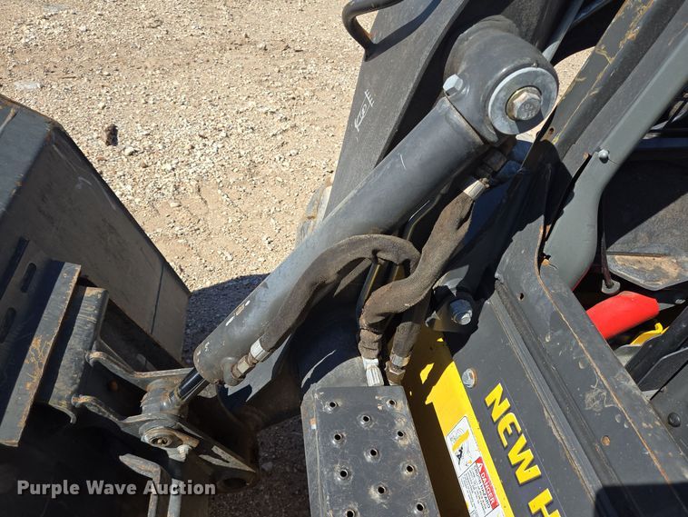 image for item EJ3061 2012 New Holland L218 skid steer loader