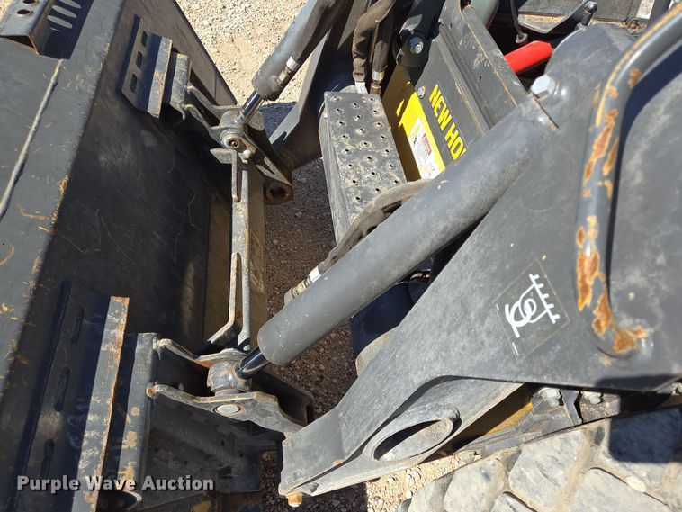 image for item EJ3061 2012 New Holland L218 skid steer loader