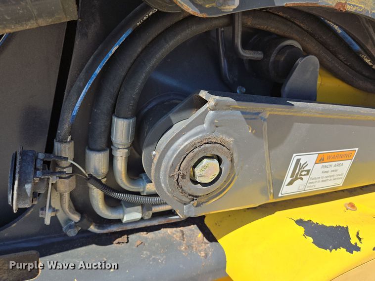 image for item EJ3061 2012 New Holland L218 skid steer loader