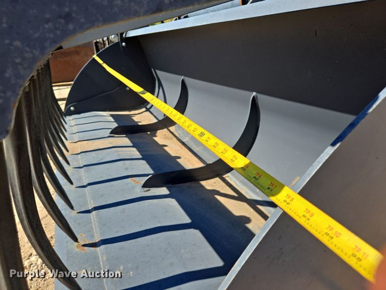 image for item EJ3063 2018 Bobcat V723 telehandler