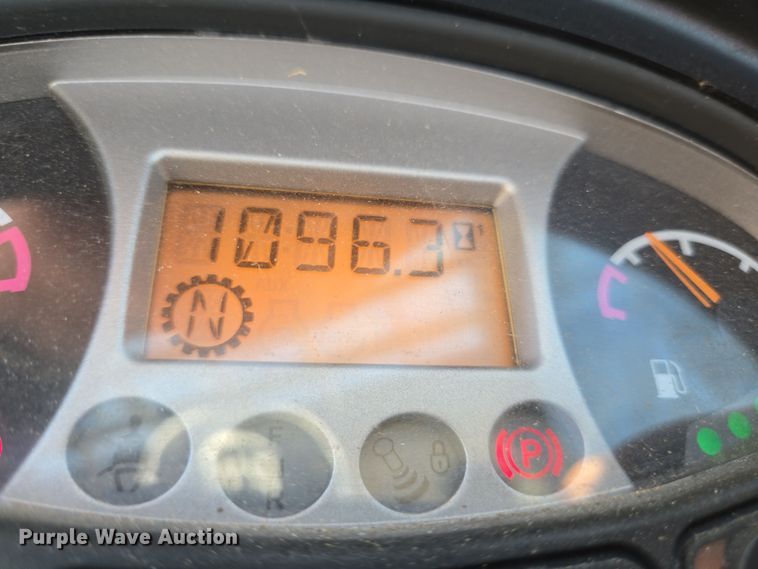 image for item EJ3063 2018 Bobcat V723 telehandler