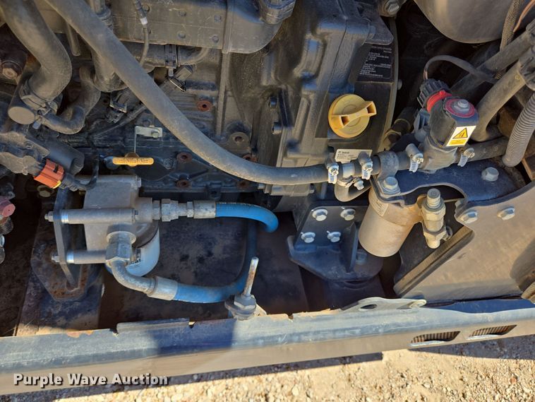 image for item EJ3063 2018 Bobcat V723 telehandler