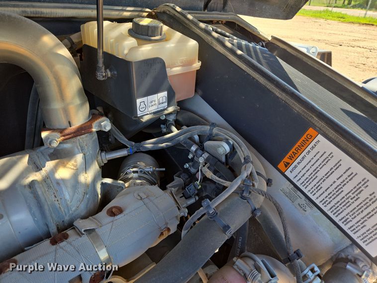 image for item EJ3063 2018 Bobcat V723 telehandler