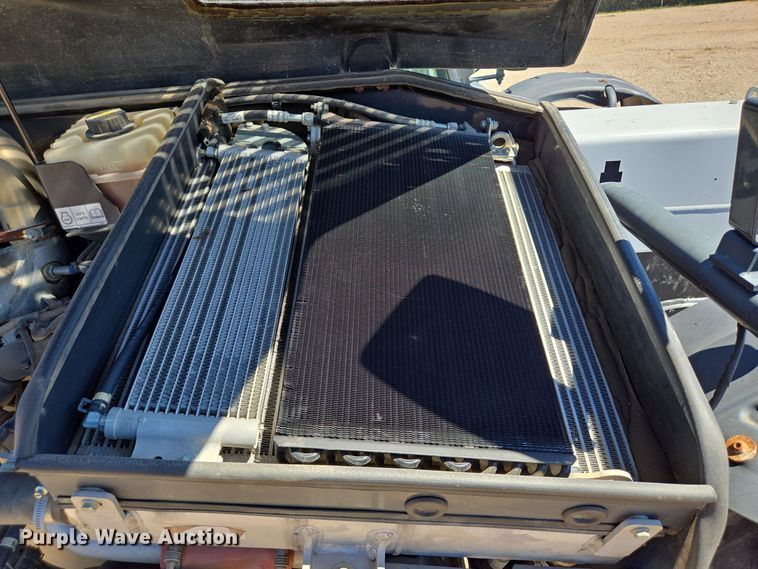 image for item EJ3063 2018 Bobcat V723 telehandler