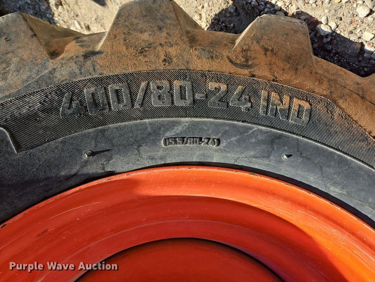 image for item EJ3063 2018 Bobcat V723 telehandler