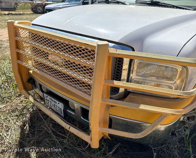 image for item EJ3077 2006 Ford F250 Crew Cab pickup truck