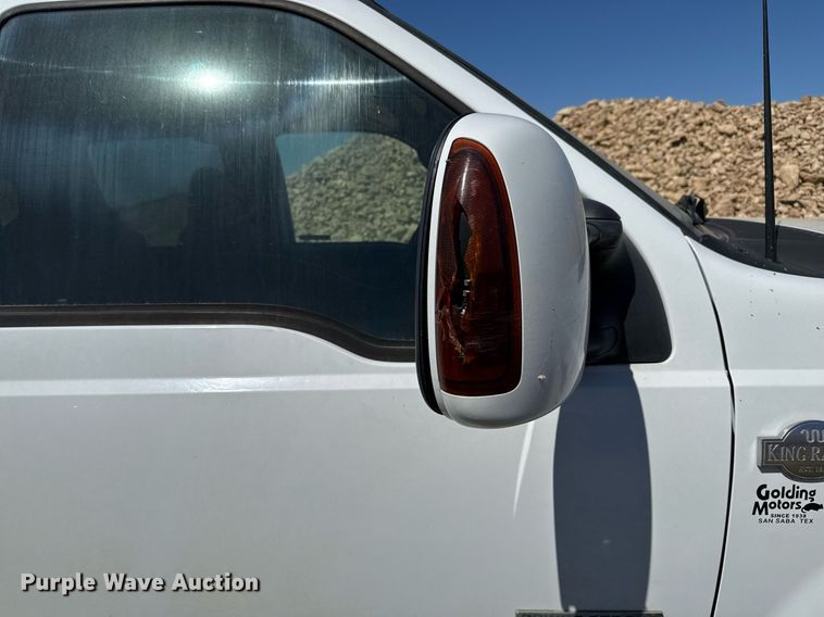 image for item EJ3077 2006 Ford F250 Crew Cab pickup truck