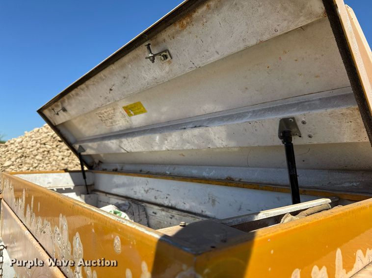 image for item EJ3077 2006 Ford F250 Crew Cab pickup truck