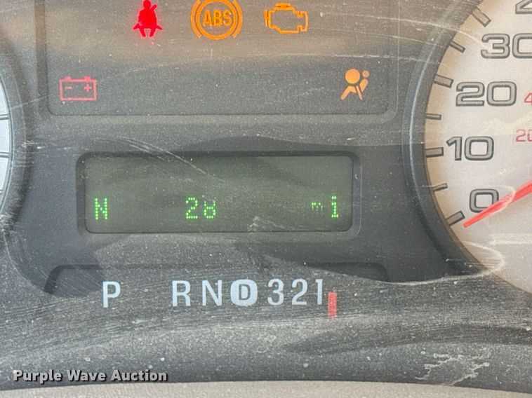 image for item EJ3077 2006 Ford F250 Crew Cab pickup truck