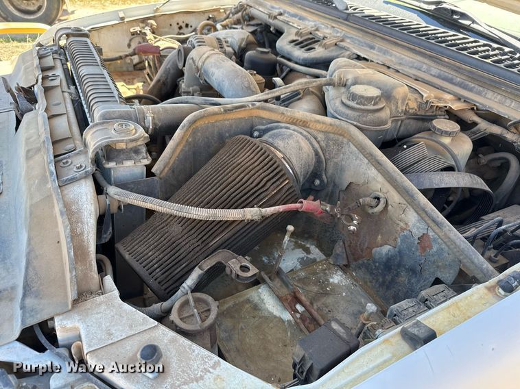 image for item EJ3077 2006 Ford F250 Crew Cab pickup truck