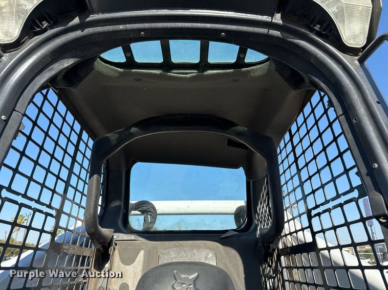 image for item EJ3093 2017 Bobcat T650 tracked skid steer loader