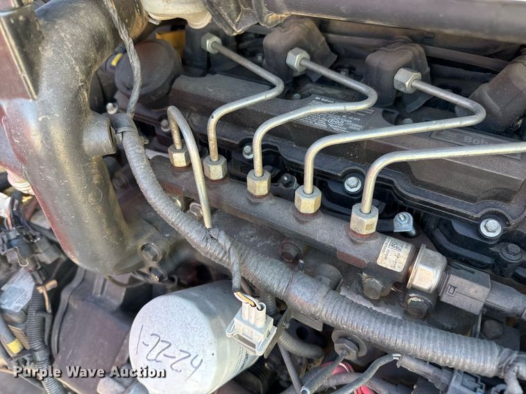 image for item EJ3093 2017 Bobcat T650 tracked skid steer loader