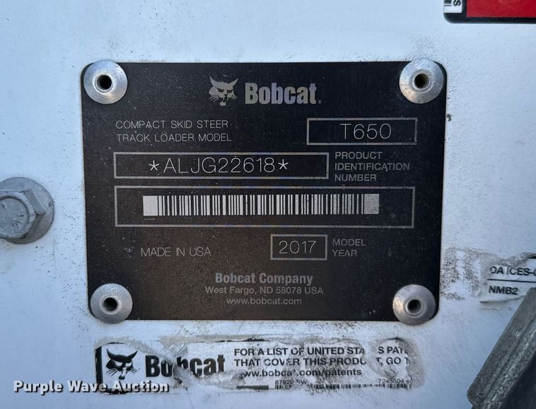 image for item EJ3093 2017 Bobcat T650 tracked skid steer loader