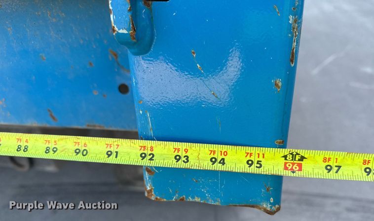 image for item EJ3094 2000 International  4700 dump truck