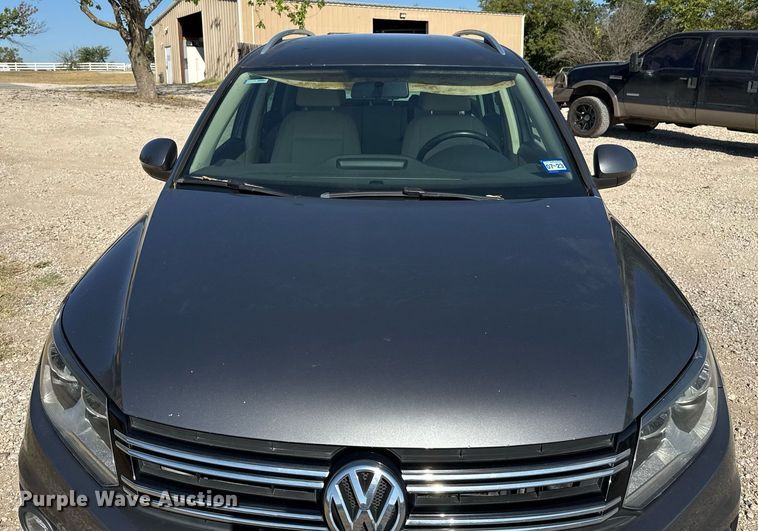 image for item EJ3100 2013 Volkswagen Tiguan SUV