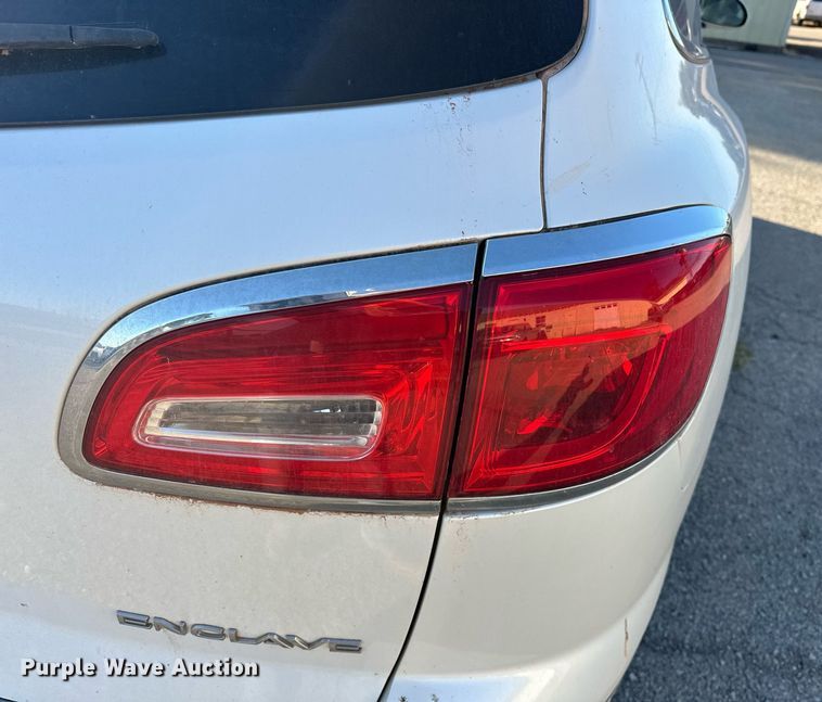 image for item EJ4866 2017 Buick Enclave SUV