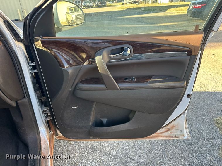 image for item EJ4866 2017 Buick Enclave SUV