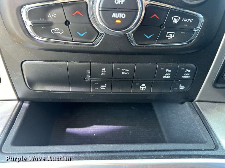 image for item EJ4868 2018 Dodge Ram 1500 Crew Cab pickup truck
