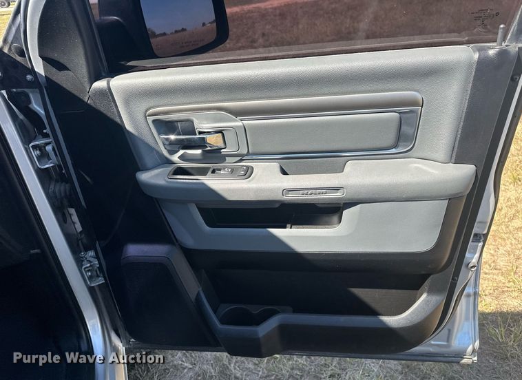 image for item EJ4868 2018 Dodge Ram 1500 Crew Cab pickup truck