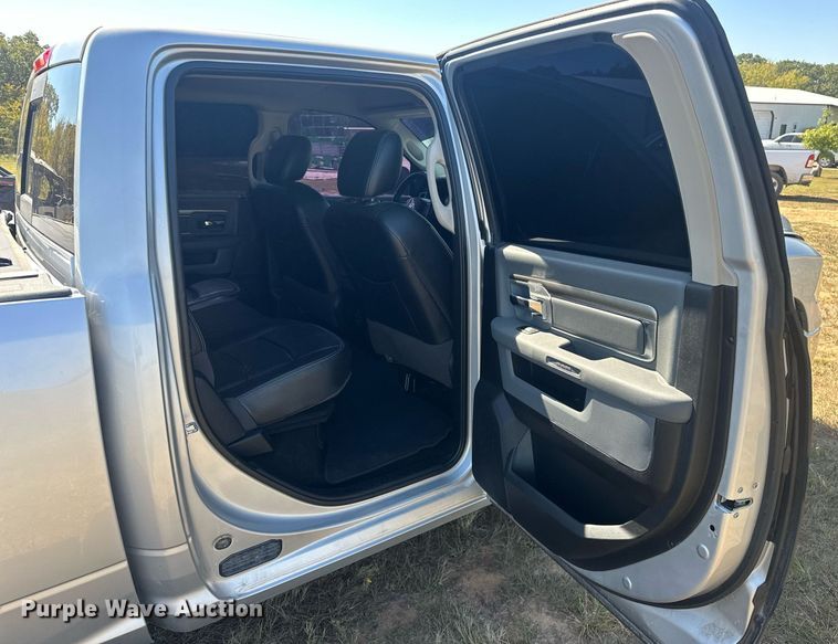 image for item EJ4868 2018 Dodge Ram 1500 Crew Cab pickup truck