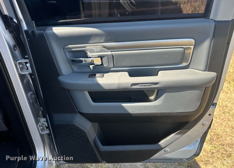 image for item EJ4868 2018 Dodge Ram 1500 Crew Cab pickup truck
