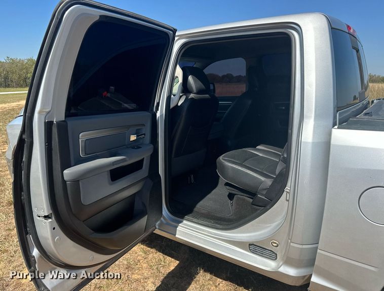 image for item EJ4868 2018 Dodge Ram 1500 Crew Cab pickup truck