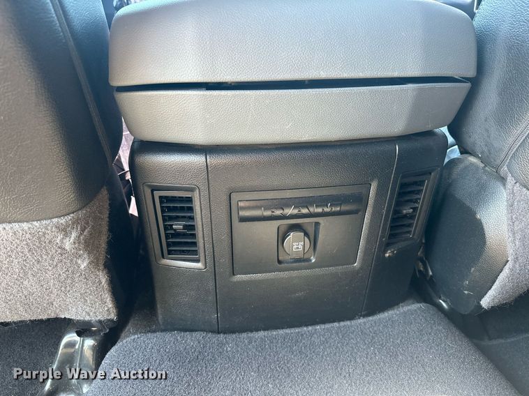 image for item EJ4868 2018 Dodge Ram 1500 Crew Cab pickup truck