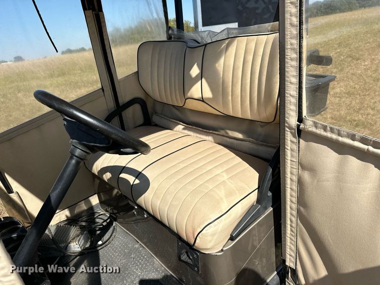 image for item EJ4870 2009 EZ-GO RXV golf cart