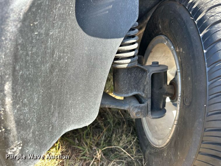 image for item EJ4870 2009 EZ-GO RXV golf cart