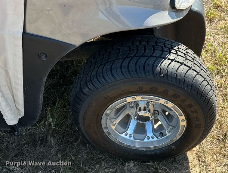 image for item EJ4870 2009 EZ-GO RXV golf cart