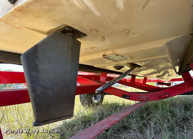 image for item EJ4872 2001 Moomba  Outback  boat