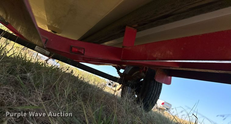 image for item EJ4872 2001 Moomba  Outback  boat