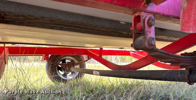 image for item EJ4872 2001 Moomba  Outback  boat