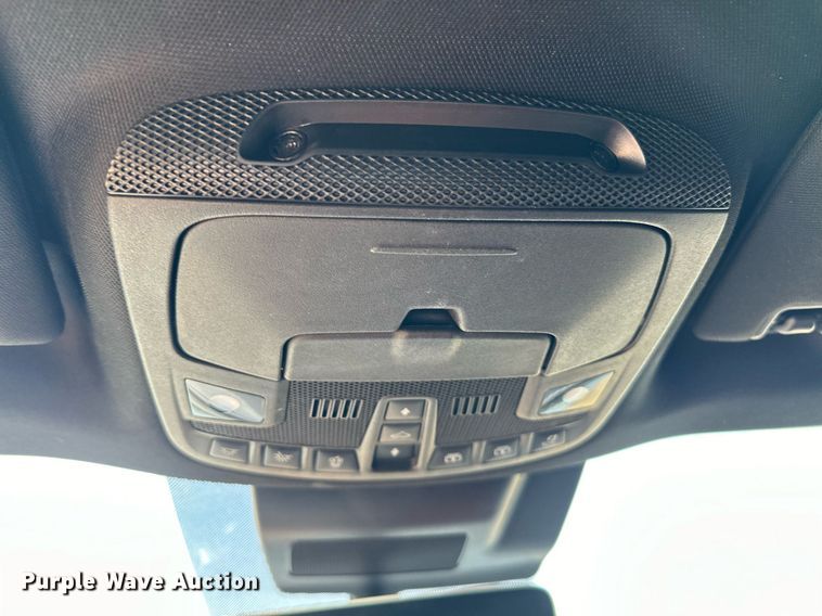 image for item EJ4874 2021 Lincoln  Navigator  SUV