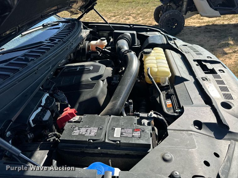 image for item EJ4874 2021 Lincoln  Navigator  SUV