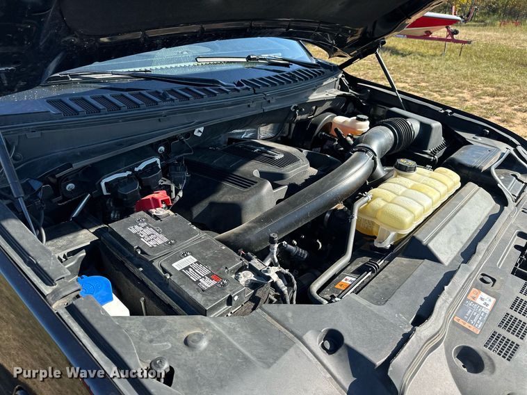 image for item EJ4874 2021 Lincoln  Navigator  SUV