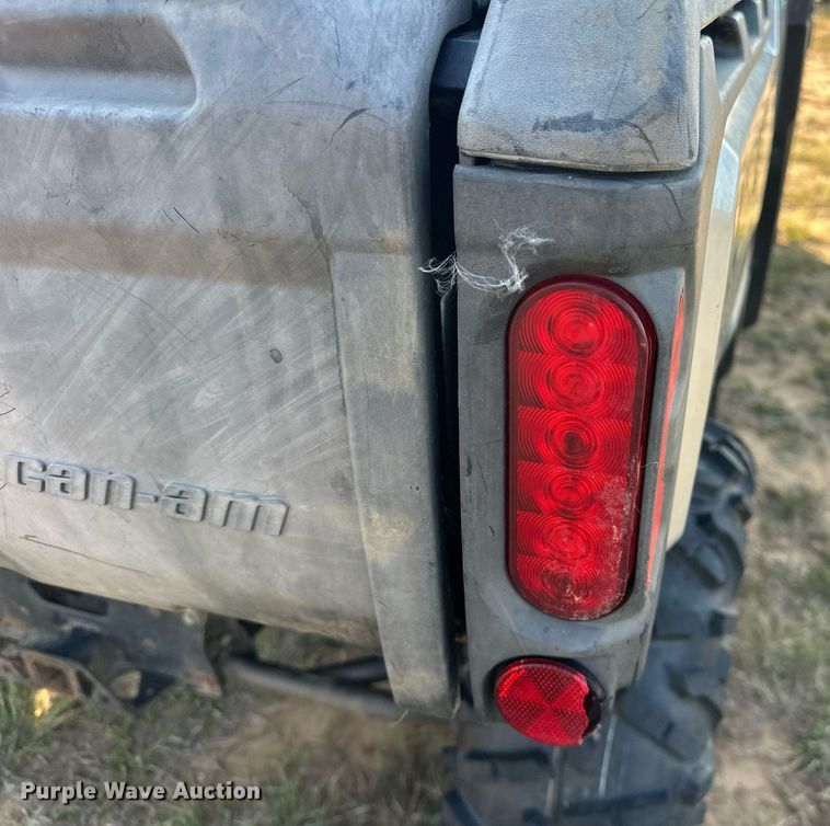 image for item EJ4892 2020 Can-Am Defender Max limited utility vehicle